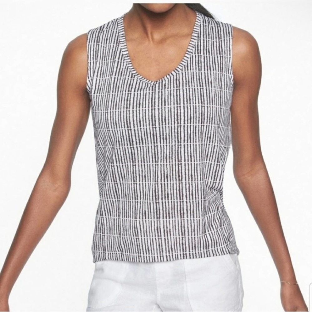 Athleta Breezy Muscle Tee Tank Top Striped Print